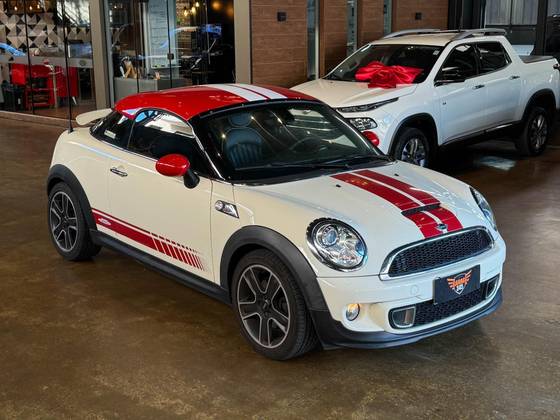 MINI COOPER 1.6 S COUPÉ 16V TURBO GASOLINA 2P AUTOMÁTICO